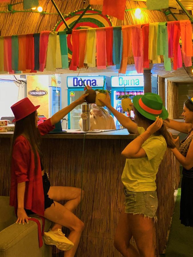 Casa Barbie Costinesti Hostel Kültér fotó
