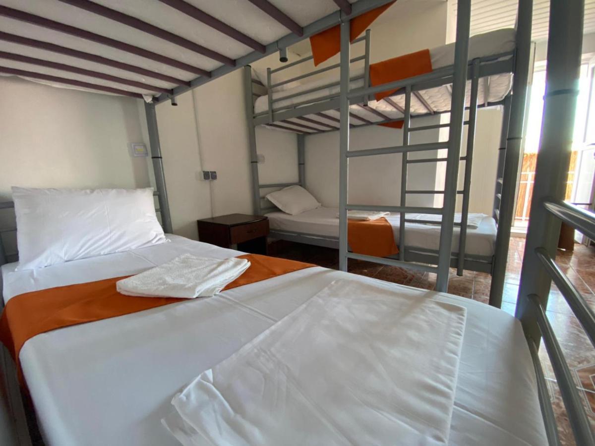 Casa Barbie Costinesti Hostel Kültér fotó