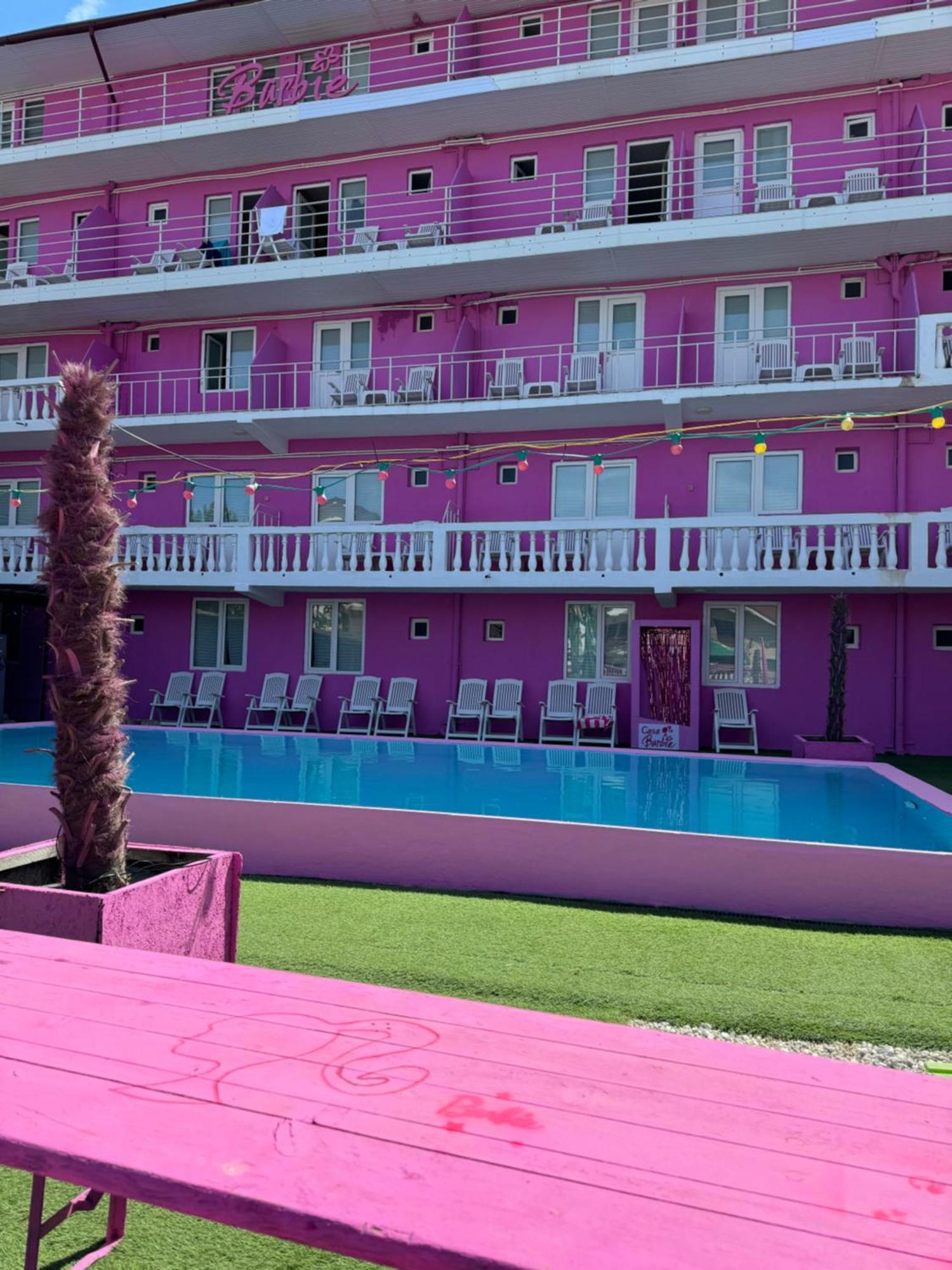 Casa Barbie Costinesti Hostel Kültér fotó