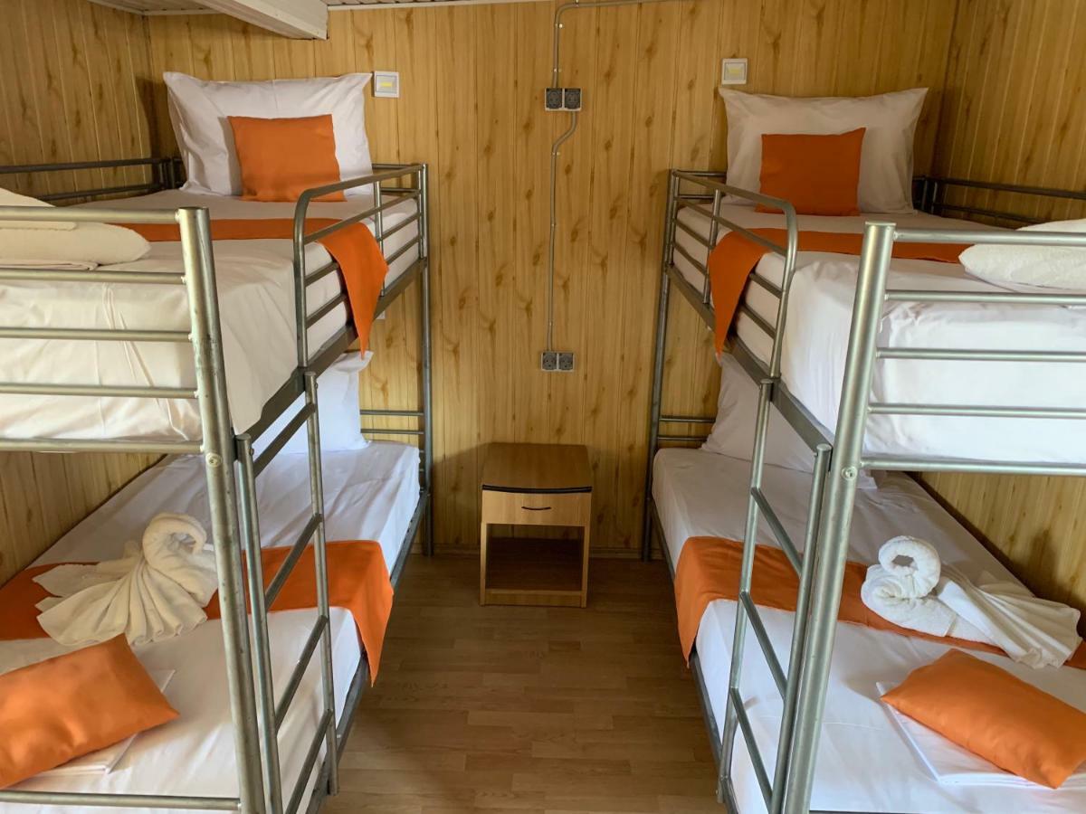 Casa Barbie Costinesti Hostel Kültér fotó